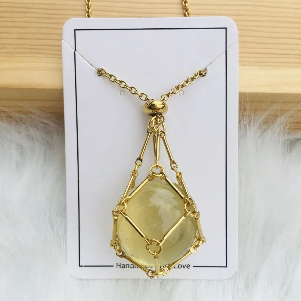 Swapable Crystal Stone Necklace for Luminous Look and Inner Calm Luxinsly